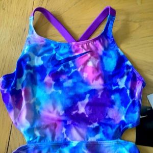 Nike swim suit, never worn.